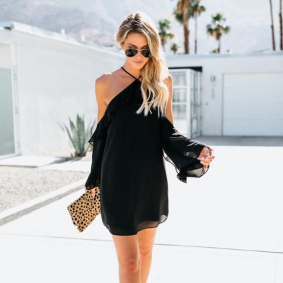 Vici Dresses & Skirts - Black Dress